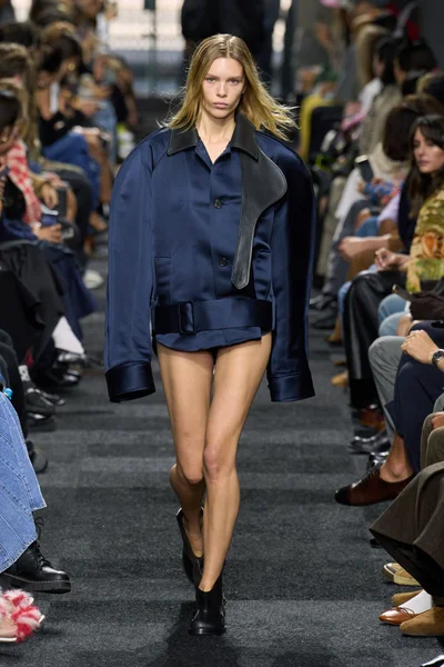 Look 20